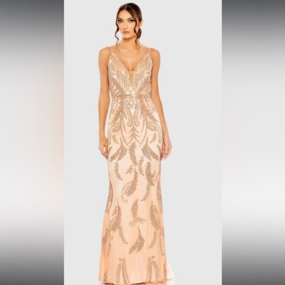 Mac Duggal Peach and Gold Maxi Dress - Picture 1 of 15